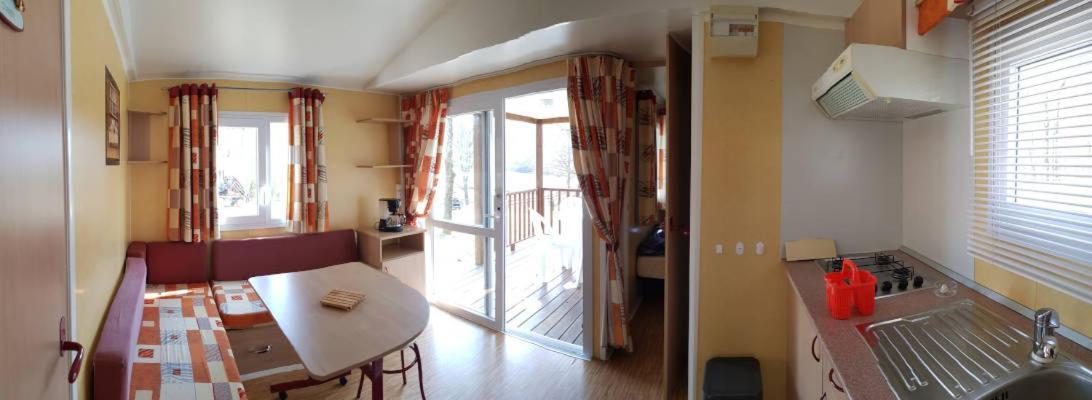 Camping Les Lacs D'Armagnac Bretagne-d'Armagnac Ngoại thất bức ảnh