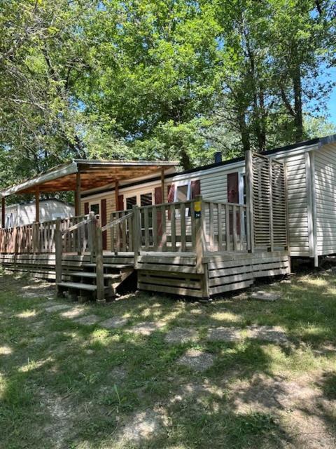 Camping Les Lacs D'Armagnac Bretagne-d'Armagnac Ngoại thất bức ảnh